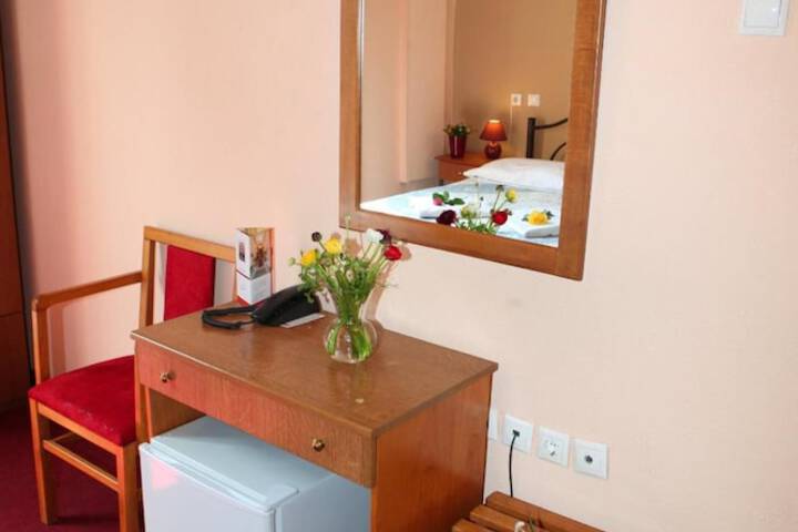 Room 30 of 54