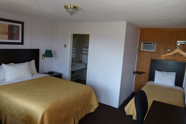Room 21 of 57