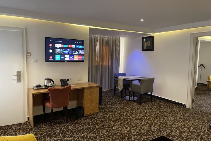 Room 55 of 114