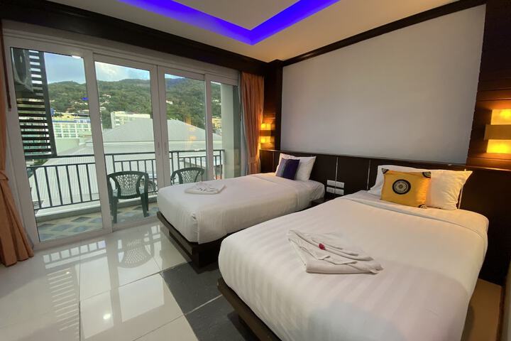Room 30 of 95