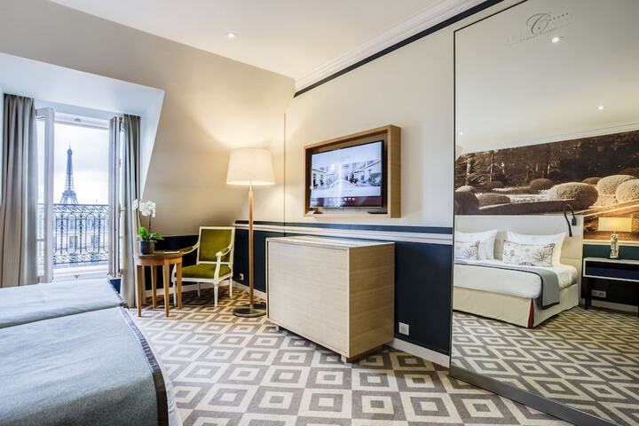Room 28 of 106