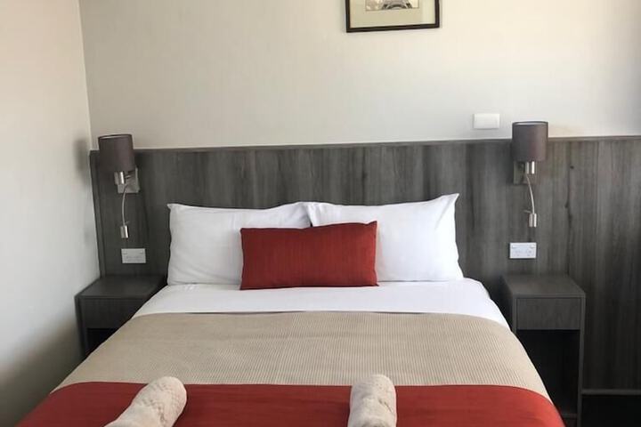 Room 8 of 46