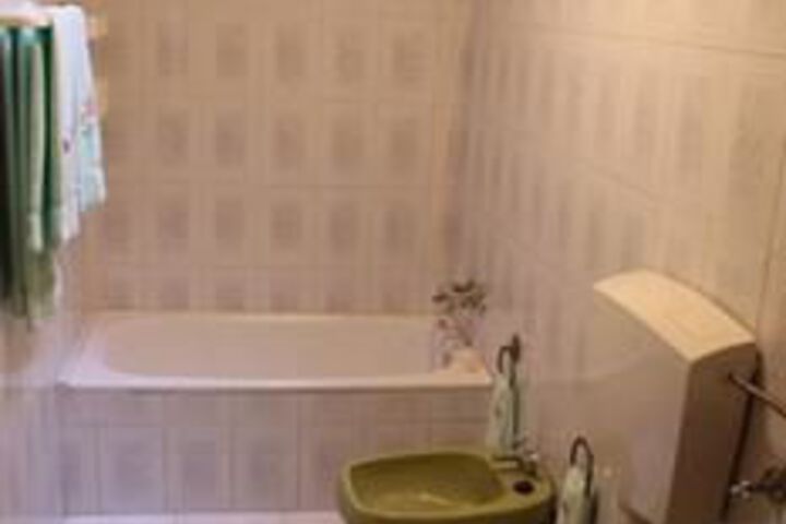 Room 2 of 14