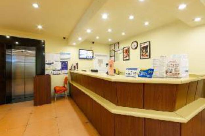Home Inn (Guangzhou Shangxiajiu Changshou Road Metro Station)