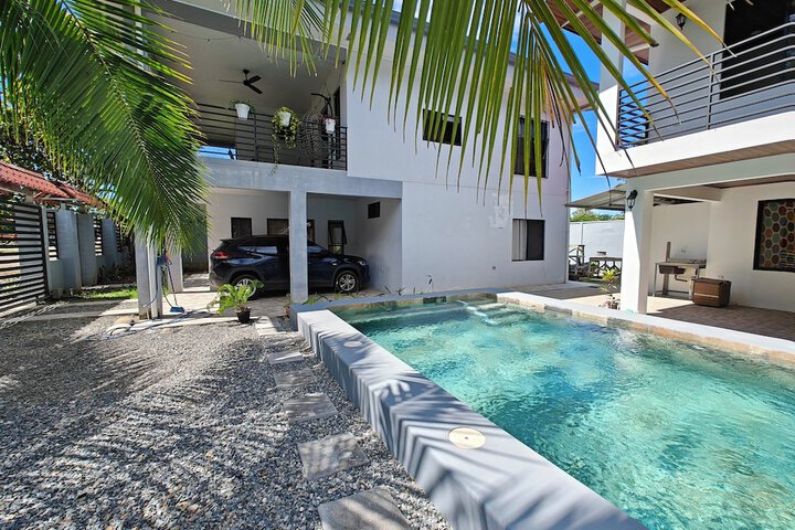Pool 7 of 16
