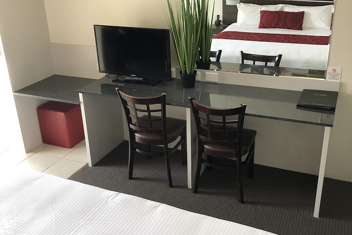 Room 13 of 42