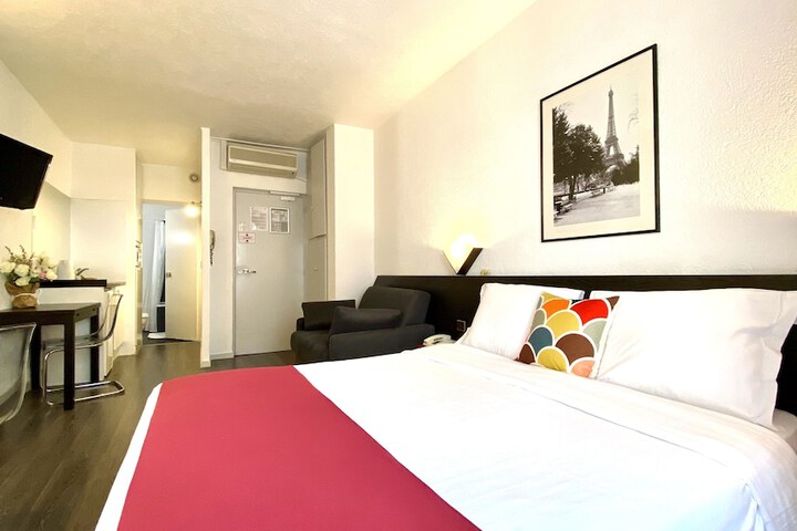 Room 20 of 47