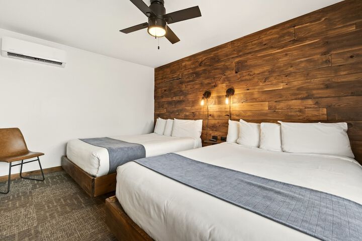 Room 10 of 67