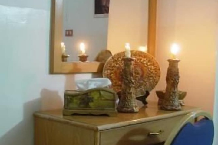 Room 15 of 31