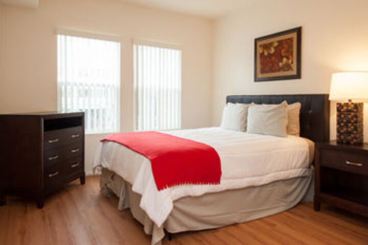 Room 5 of 25