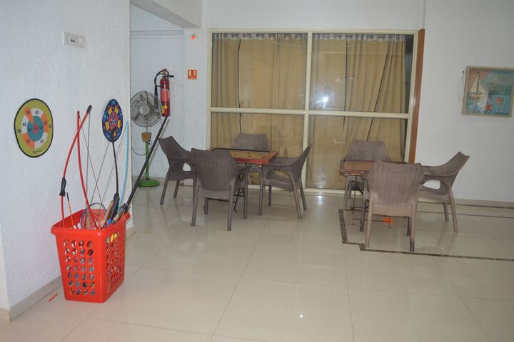 Room 28 of 62