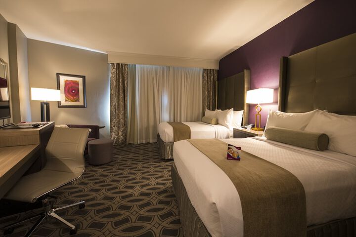 Standard Room, King or Two Doubles (15 of 20)