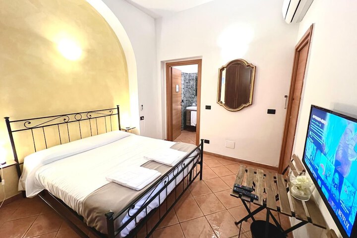 Room 21 of 59