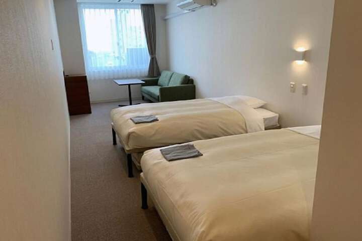Room 19 of 68