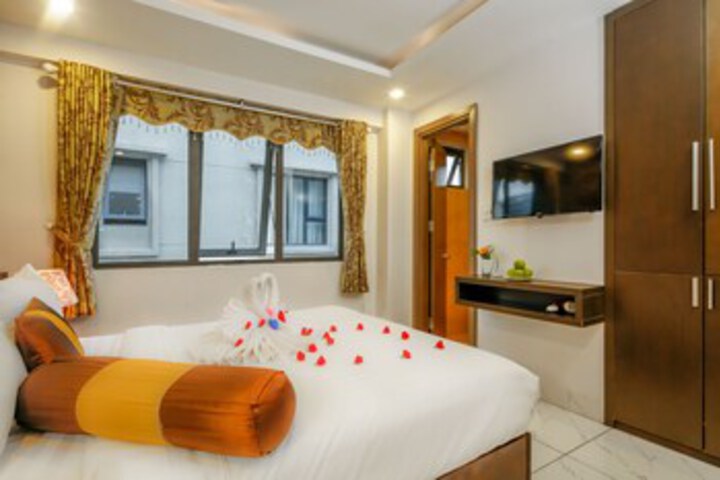 Room 92 of 94