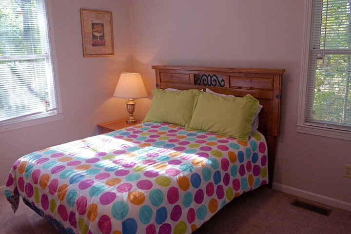 Room 92 of 400