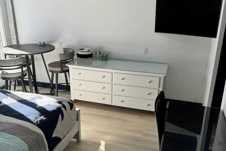Room 51 of 125
