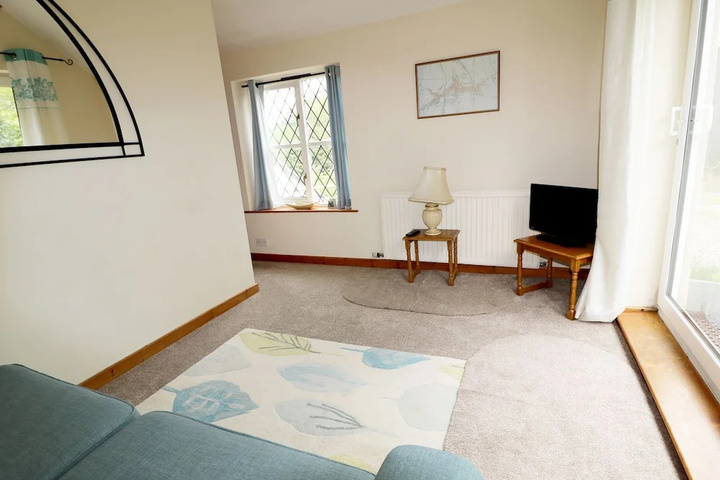 Room 3 of 11