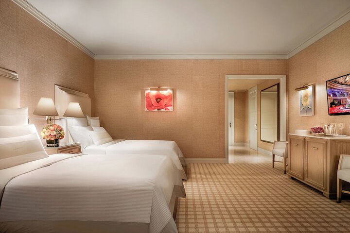 Room 15 of 56