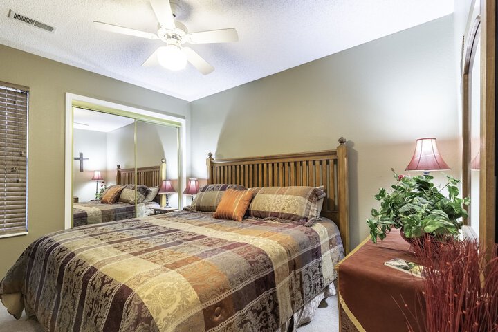 Room 2 of 15