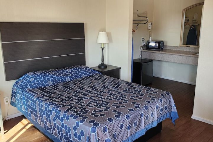 Standard Room Photo
