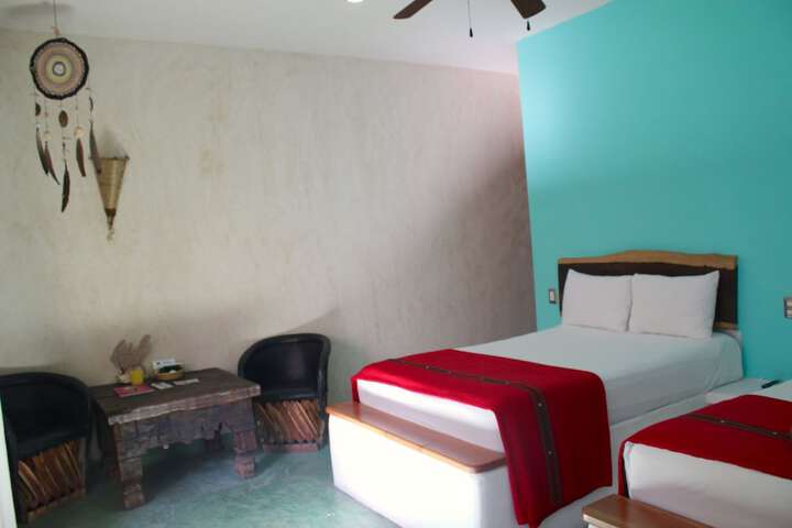 Room 13 of 147