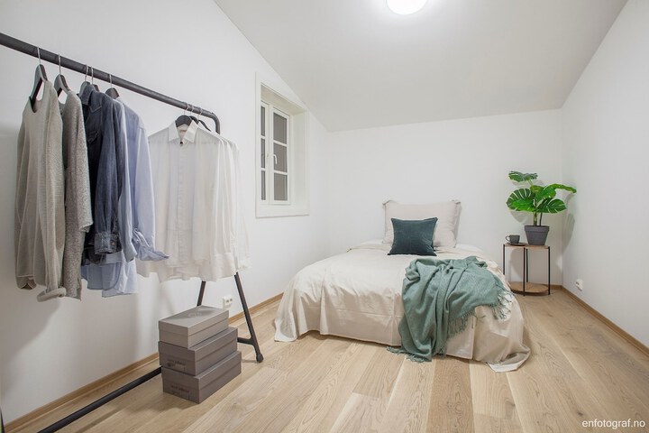 Room 9 of 22