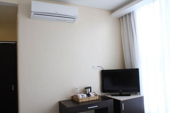 Room 57 of 159