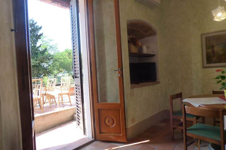 Room 9 of 21