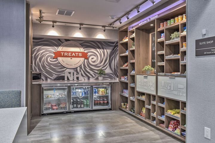 Snack bar