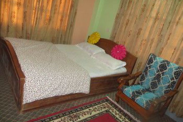 Room 15 of 30