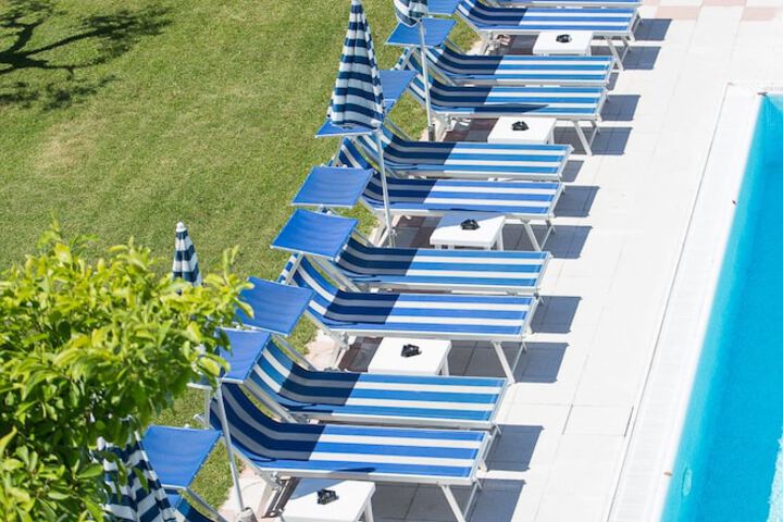 Sundeck