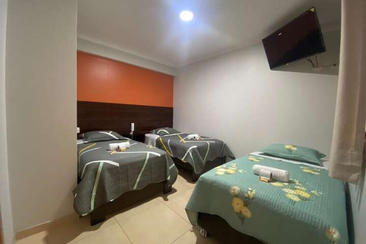 Room 12 of 19
