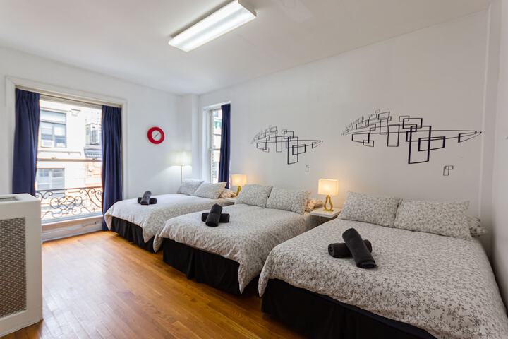 Room 7 of 125
