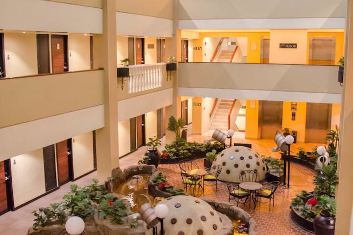 Hotel Interior 110 of 131