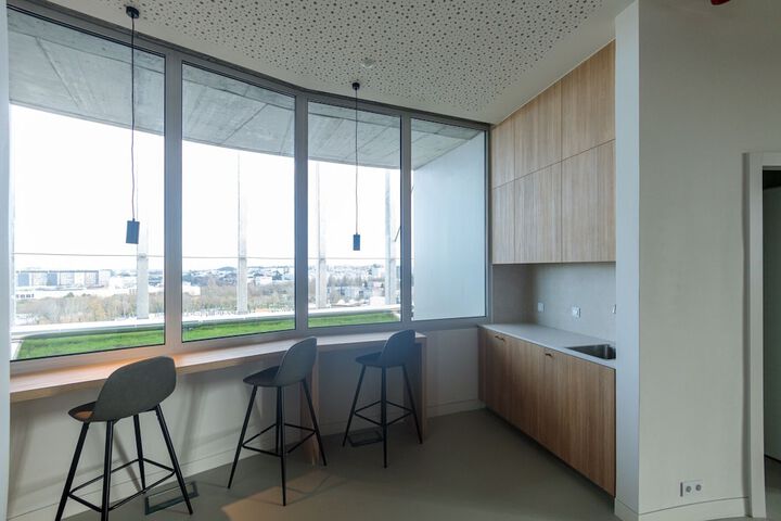 Room 43 of 115