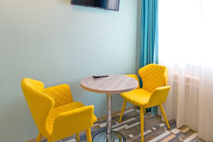 Room 17 of 36