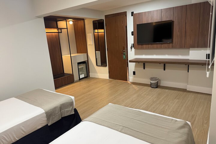 Room 47 of 130