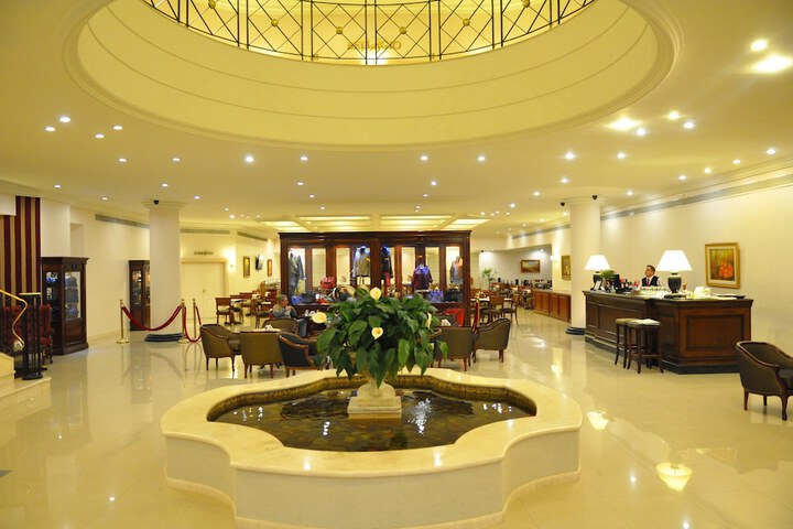 Hotel Lobby
