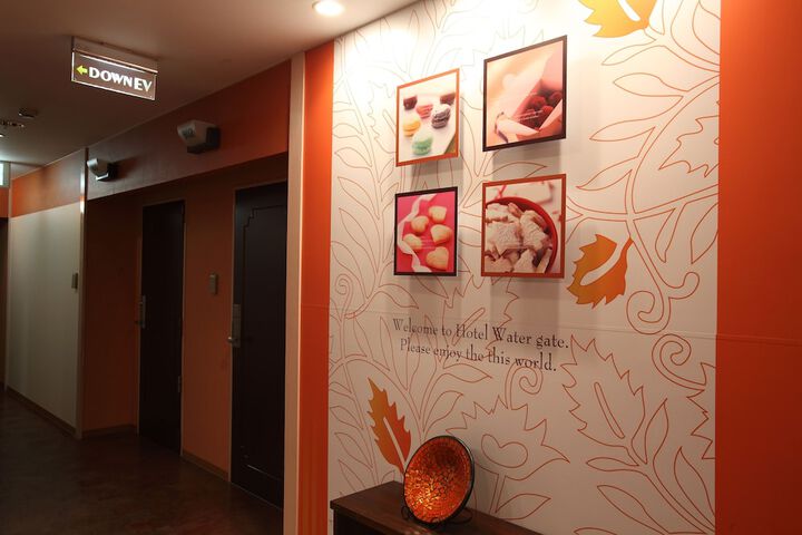 Ballroom/Hall 47 of 56