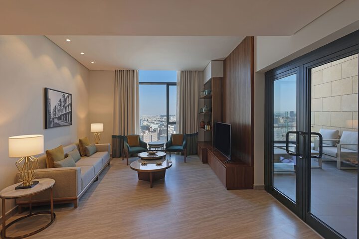 Room 38 of 125