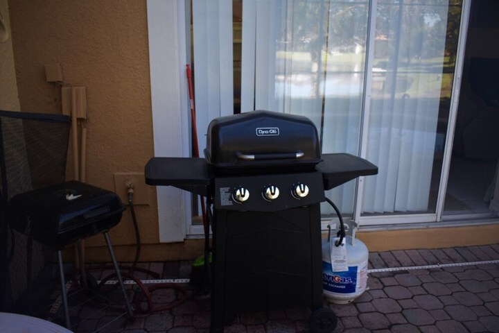 Property Grounds 32 of 32