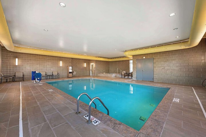 Pool 35 of 52