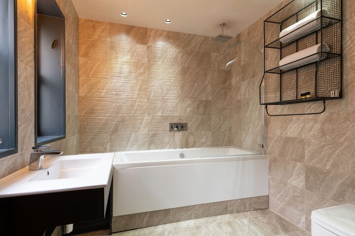Room 71 of 78