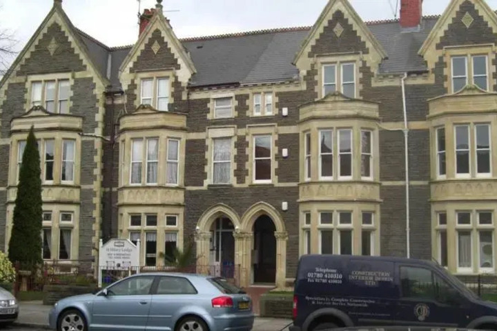 ST HILARY HOTEL