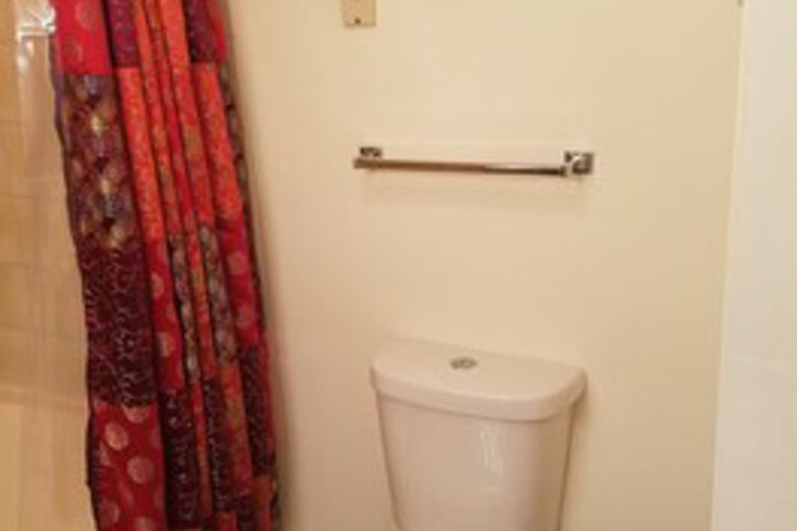 Room 2 of 30