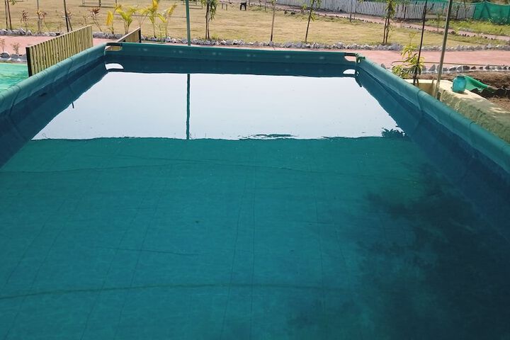 Pool 8 of 16