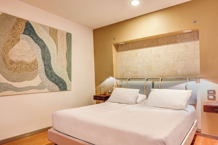 Room 20 of 73