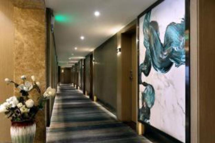 Chengdu Huachen Hotel