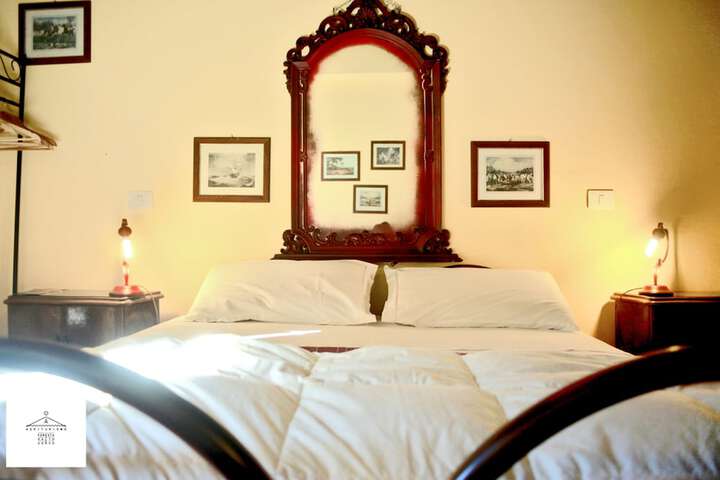 Room 2 of 21